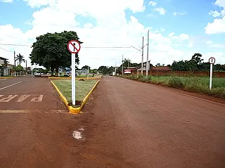 Agetran atende moradores e muda sinalização de ruas