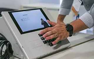 Eleitores têm até 8 de maio para emissão e regularização do título