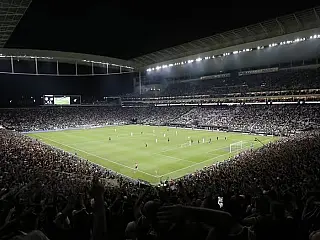 Os quatro grandes começam a decidir título