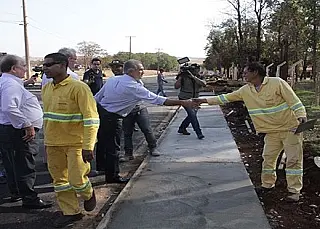 Reinaldo lança e entrega obras que superam R$ 62 milhões para Dourados