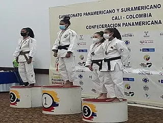 Bolsista do Governo de MS, Aléxia Nascimento é bicampeã pan-americana de judô