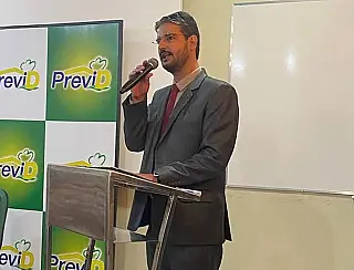 Reeleição de Theodoro Hubner consolida hegemonia