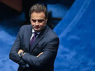 Polícia Federal investiga ameaça de morte a Aécio Neves