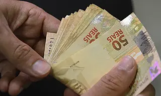 Lote extra de R$ 1,5 bi do abono salarial será pago nesta quarta-feira