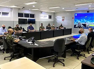 Campanha chega às instituições
