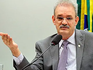 Geraldo diz que PSDB deve condenar golpes