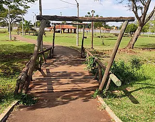 Vereador pede reforma de pontes do Parque do Lago
