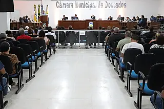 Câmara vota contas do segundo ano de Alan