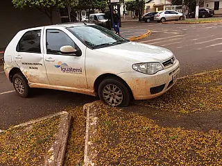 Carro da Prefeitura de Iguatemi se envolve em acidente em Dourados