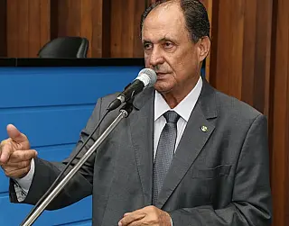 Zé Teixeira trata saúde da população como prioridade em MS