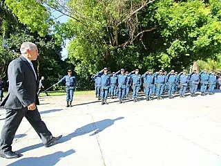 Reinaldo agradece aprovação de 'medidas duras' ao discursar na Assembleia