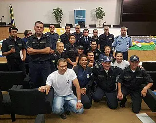 Guardas municipais de Dourados participaram de seminário em Brasília