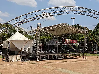 Festop começa hoje e vai até domingo na praça