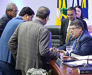 Câmara aprova datas comemorativas e nova honraria