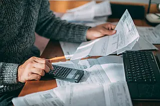 Procon aponta diferença de mais de 440% no preço de mensalidades escolares
