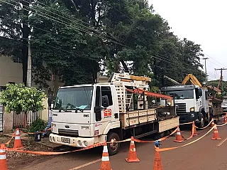 Concessionária deixa usuários sem energia para manutenção de rede na área central