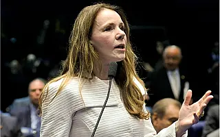 Inquérito de Vanessa Grazziotin e marido são retirados da Lava Jato