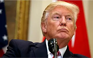 Tarifas ao aço e ao alumínio impostas por Trump recebem críticas de autoridades mundiais