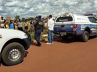 Índia mata o filho de 18 anos após bebedeira e diz que ele a roubava