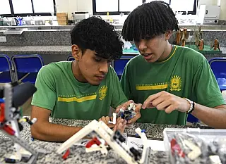 Estado constroi a Escola do Futuro