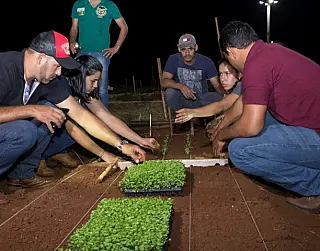 Alunos de Produção Agrícola aproveitam espaços na Unigran