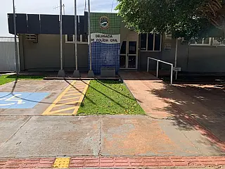 Homem é preso por ameaçar queimar e eletrocutar companheira após vítima pedir separação