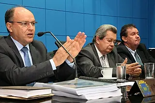 Assembleia Legislativa conciliar trabalho com a campanha eleitoral, diz Mochi