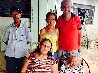 Família promove reencontro de irmãos após 37 anos em Dourados