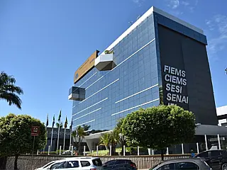Fiems oferece vagas