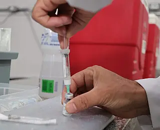 Casos aumentam e população ignora vacina