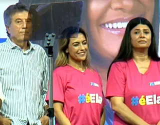Será que #éEla?