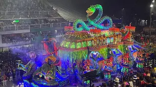 Viradouro é campeã do grupo especial do Carnaval do Rio de Janeiro