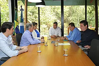 Governador reúne secretários para discutir ações em 2025