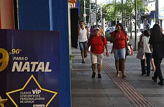 Azambuja quita salários dos servidores e injeta mais R$ 432 milhões na economia