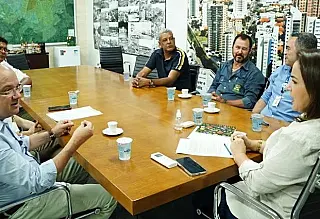 Governo debate ações com Prefeitura da Capital
