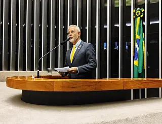 Da tribuna da Câmara, Sergio Nogueira celebra ação cristã