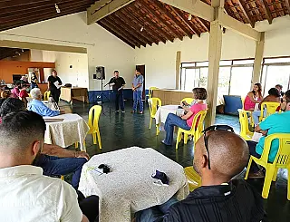 Laudir reúne líderes comunitários