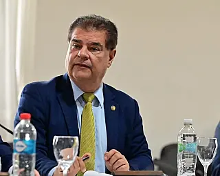 Senador Nelsinho Trad emite nota após acidente aéreo na Índia
