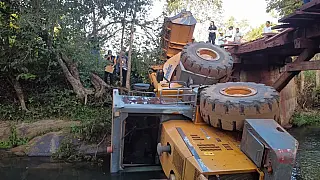 Homem morre esmagado por trator após perder controle do veículo e cair em ponte