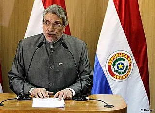Lugo pode volta a presidir Paraguai, se Cartes sair para o Senado