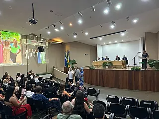 HU conclui programa de residência médica