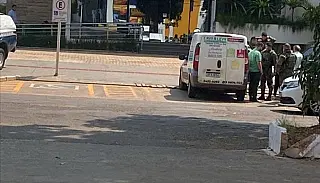 Ladrões invadem agência do Sicredi e roubam malote com dinheiro