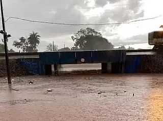 Yuri pede urgência para evitar alagamentos em túnel