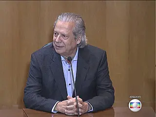 José Dirceu deve deixar a prisão com tornozeleira eletrônica, determina Moro