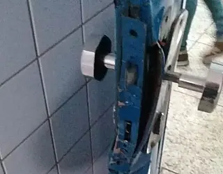 Vândalos arrombam escola do Jardim Guaicurus