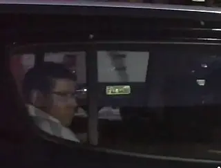 Vereadores são presos durante sessão