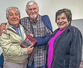 Zeca diz que livro de Ermínio chama à reflexão