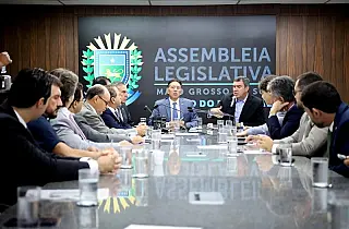 Governador apresenta novo mapa da Saúde no Estado