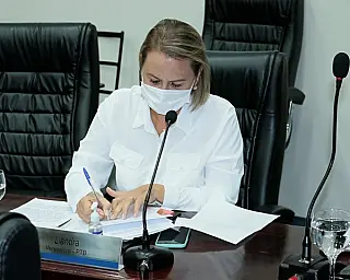 Vereadora Liandra encaminha solicitações da comunidade ao Executivo