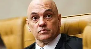 Moraes determina desbloqueio do X no Brasil